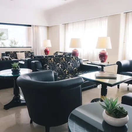 מלון Grand Excelsior