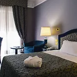 Grand Excelsior Hotel 4*