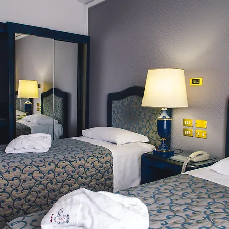 Hotel Grand Excelsior 4*