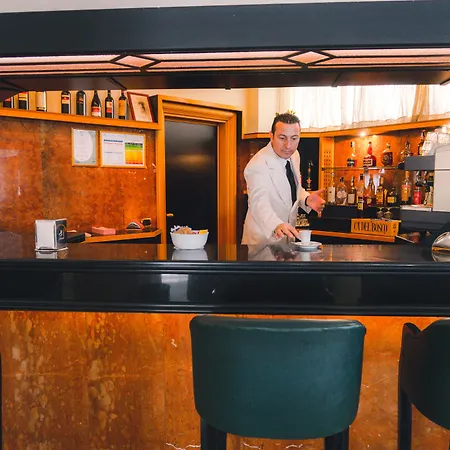 Grand Excelsior Hotel 4*