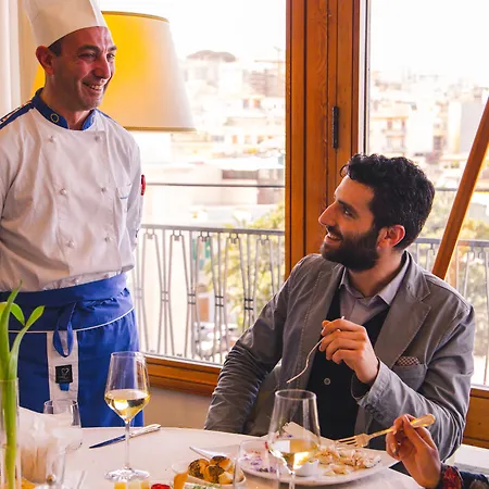 Hotel Grand Excelsior 4*